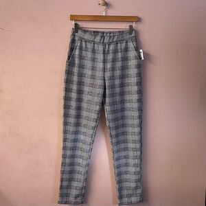 Charlotte Russe Cream & Black Plaid High Waisted Pants Size M NWT